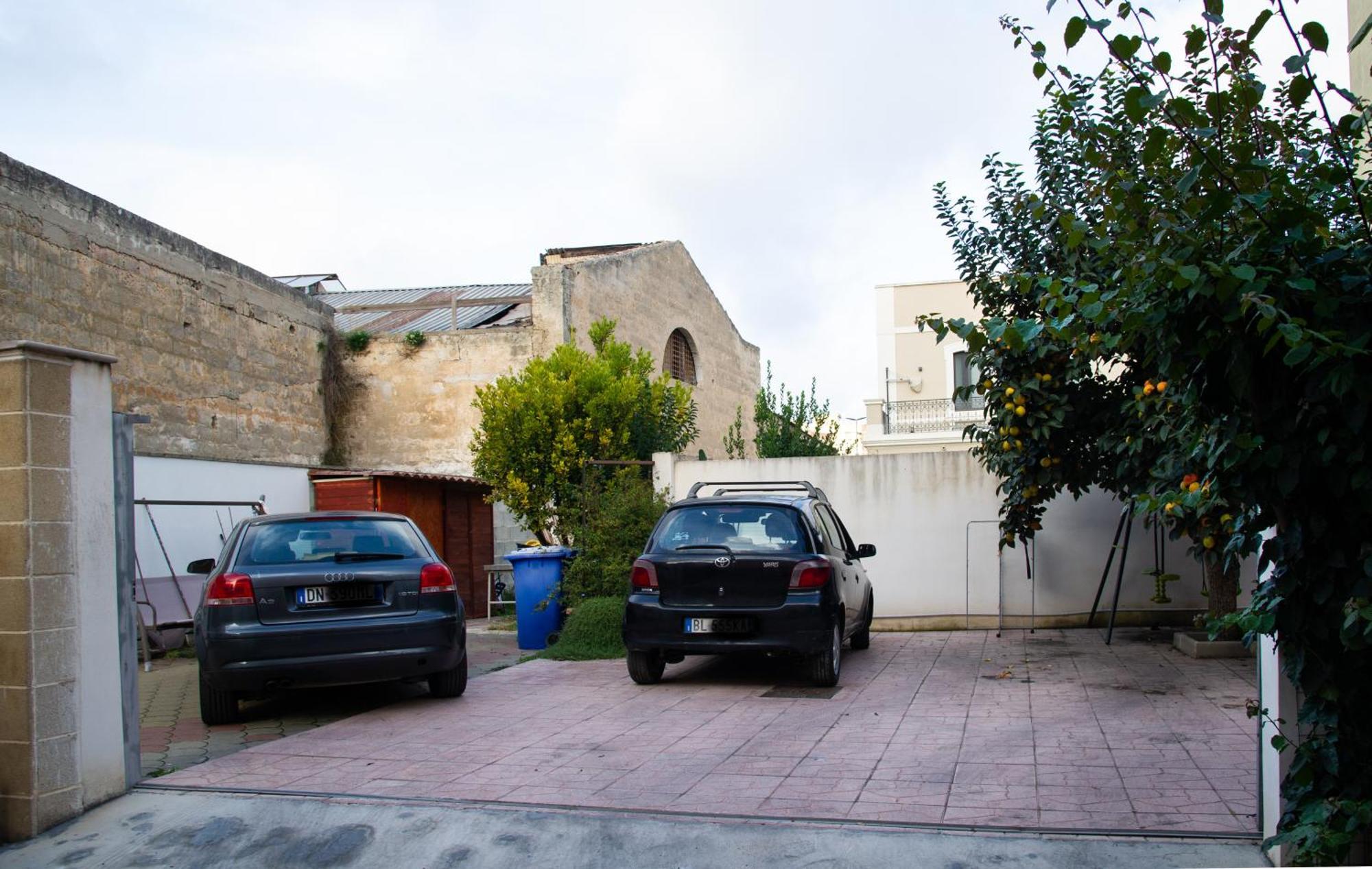 Intero Alloggio, Binario 18 Brindisi Exteriör bild